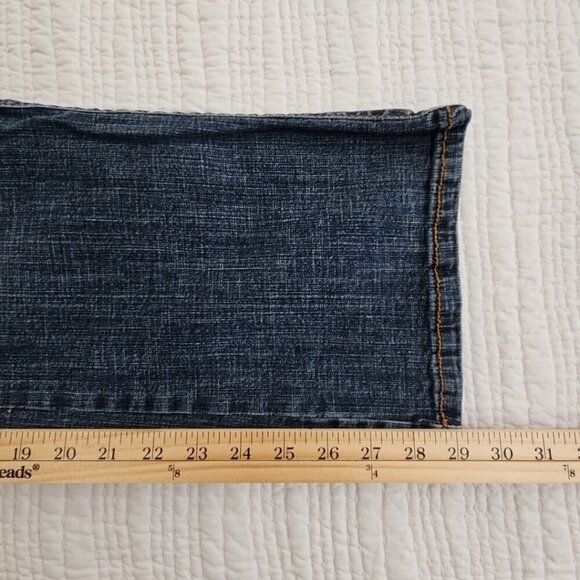 Wrangler Women's Aura Jeans 18 Short Instantly Slimming Mid Rise Boot Cut EUC - Picture 6 of 16